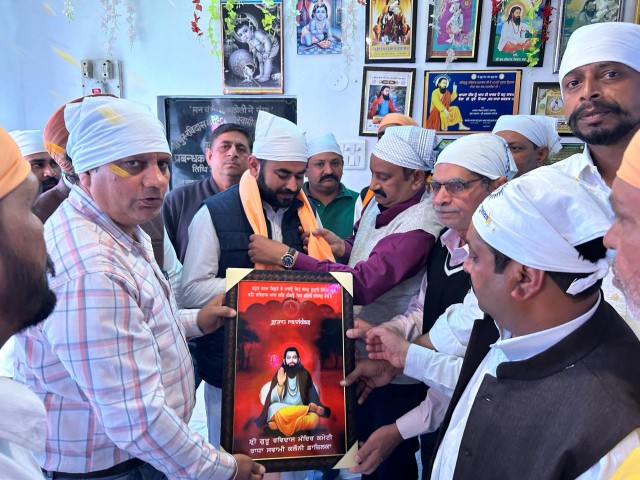 ਸ੍ਰੀ ਗੁਰੂ ਰਵਿਦਾਸ ਮਹਾਰਾਜ ਜੀ ਦੇ ਜਨਮਦਿਨ ਮੌਕੇ ਵਿਧਾਇਕ ਨੇ ਸ੍ਰੀ ਰਵਿਦਾਸ ਮੰਦਰ ਟਰਸਟ ਵੱਲੋਂ ਕਰਵਾਏ ਸਮਾਗਮ ਵਿੱਚ ਕੀਤੀ ਸ਼ਿਰਕਤ