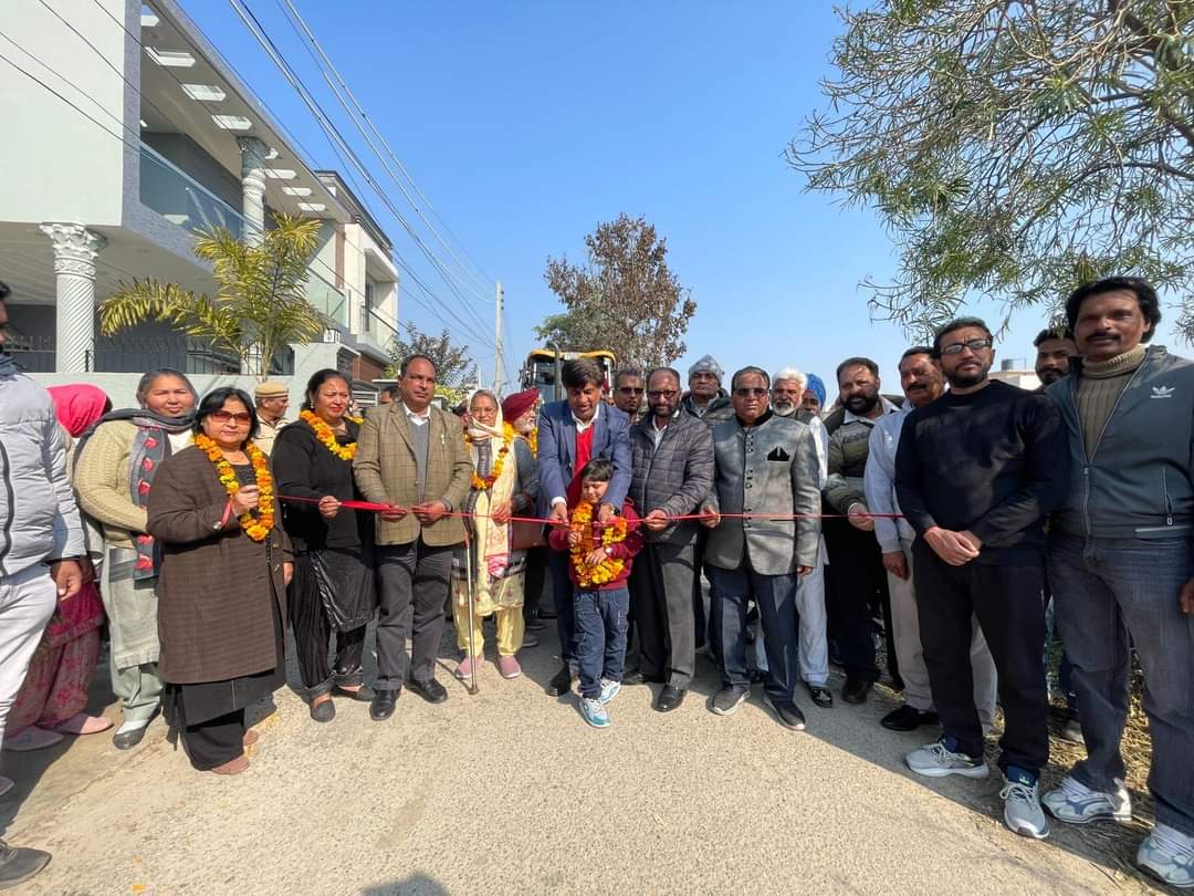 ਦੋ ਸਾਲ ਤੋਂ ਘੱਟ ਸਮੇਂ ’ਚ ਪੰਜਾਬ ਸਰਕਾਰ ਨੇ ਲੋਕ ਹਿੱਤ ’ਚ ਕੀਤੇ ਬਿਹਤਰੀਨ ਕਾਰਜ : ਬ੍ਰਮ ਸ਼ੰਕਰ ਜਿੰਪਾ