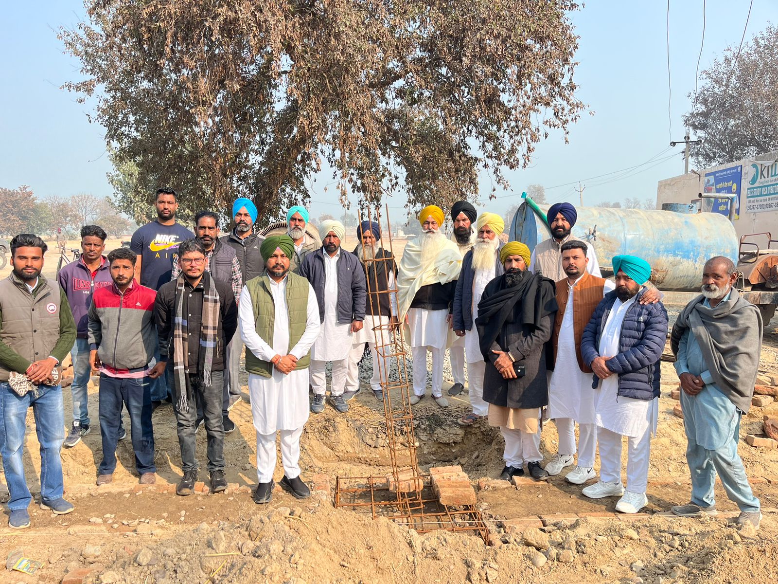 ਚੇਅਰਮੈਨ ਜਿ਼ਲ੍ਹਾ ਯੋਜਨਾ ਬੋਰਡ ਨੇ ਅਨਾਜ ਮੰਡੀ ਕਾਉਣੀ ਲਈ 2.18 ਕਰੋੜ ਰੁ. ਲਾਗਤ ਨਾਲ ਸ਼ੁਰੂ ਕਰਵਾਏ ਵਿਕਾਸ ਦੇ ਕੰਮ