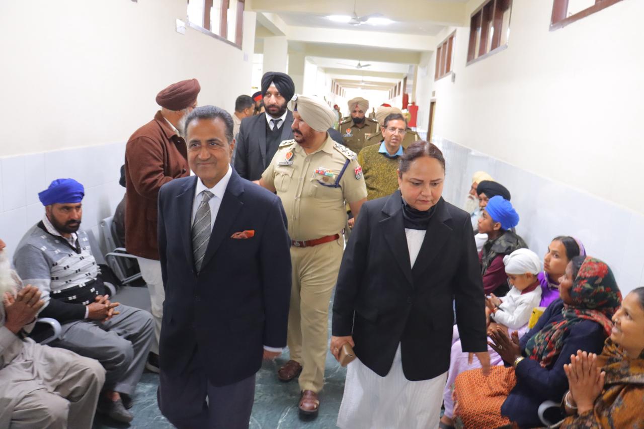 ਮਾਨਯੋਗ ਜਸਟਿਸ ਅਰੁਣ ਪੱਲੀ ਵਲੋਂ ਬਾਬਾ ਬਕਾਲਾ ਸਾਹਿਬ ਸਿਵਲ ਕੋਰਟ ਦਾ ਨਿਰੀਖਣ