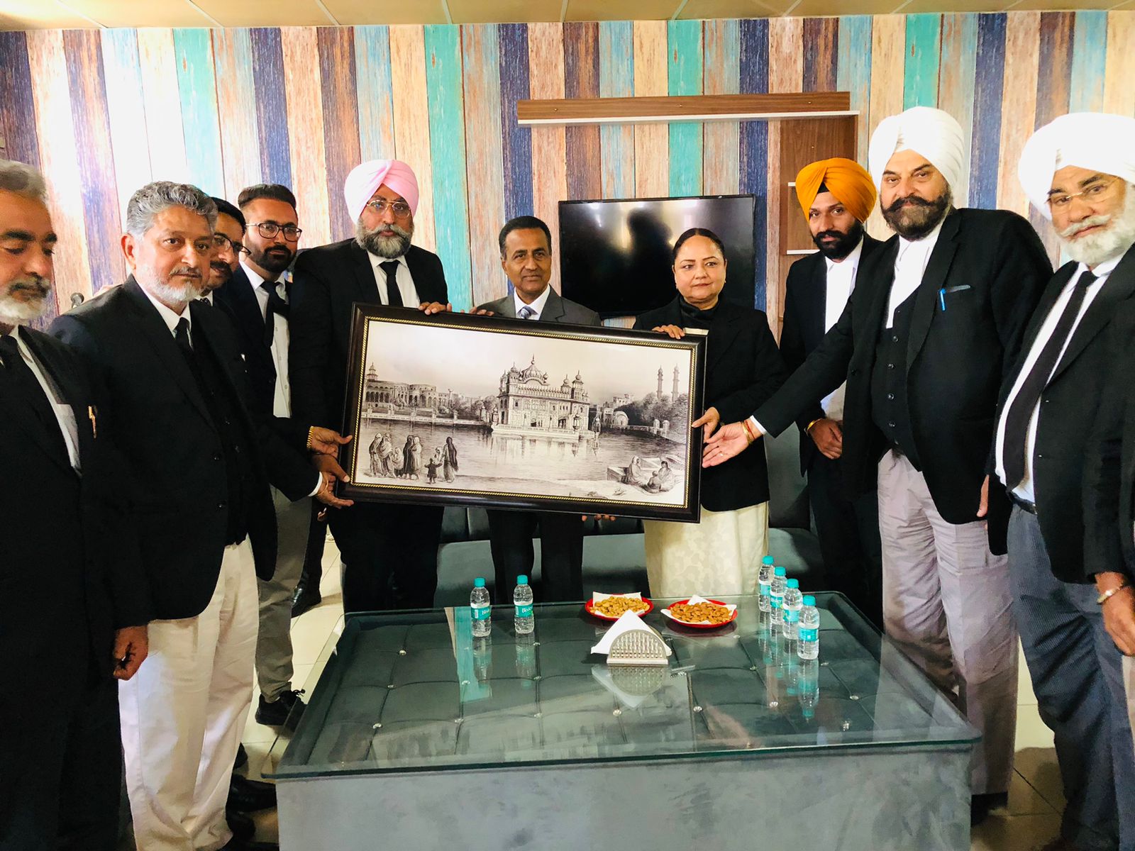 ਮਾਣਯੋਗ ਜਸਟਿਸ ਅਰੁਣ ਪੱਲੀ ਵਲੋਂ ਅਜਨਾਲਾ ਅਦਾਲਤ ਵਿੱਚ ਬਕਾਇਆ ਪਏ ਪੰਜ ਹਜ਼ਾਰ ਤੋਂ ਵੱਧ ਕੇਸਾਂ ਨੂੰ ਜਲਦੀ ਨਿਪਟਾਉਣ ਦੇ ਨਿਰਦੇਸ਼