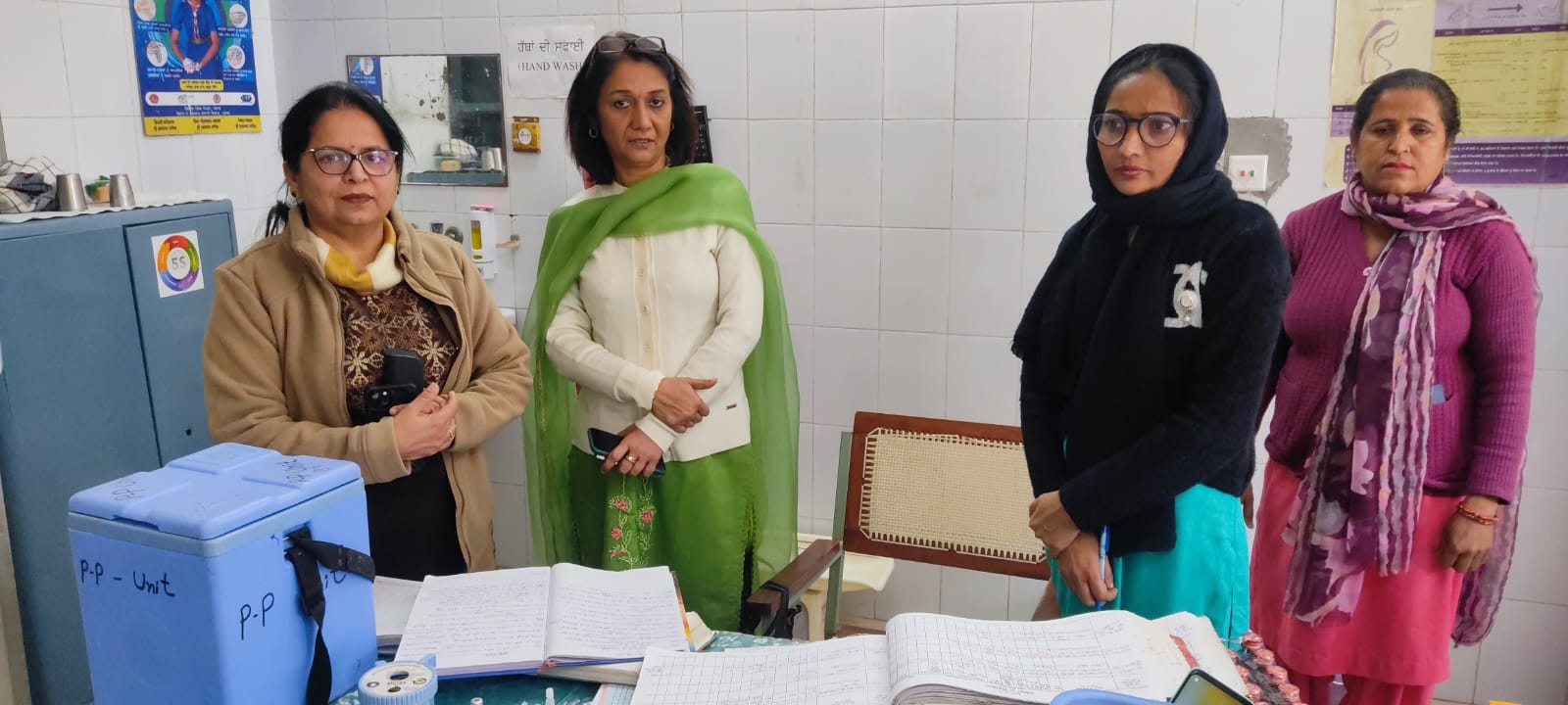 ਹਰ ਬੁੱਧਵਾਰ ਲਗਾਏ ਜਾਂਦੇ ਟੀਕਾਕਰਨ ਕੈਂਪਾਂ ਦਾ ਡਾ. ਨਵਜੋਤ ਕੌਰ ਸਿਵਲ ਸਰਜਨ ਵੱਲੋਂ ਲਿਆ ਗਿਆ ਜਾਇਜਾ