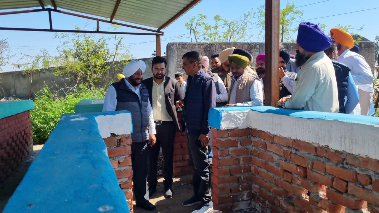 ਵਿਧਾਇਕ ਕੁਲਵੰਤ ਸਿੰਘ  ਵੱਲੋਂ ਸਿਆਉ ਵਿਖੇ 5.11 ਲੱਖ ਰੁਪਏ  ਲਾਗਤ ਨਾਲ ਤਿਆਰ ਸਾਲਿਡ ਵੇਸਟ ਮੈਨੇਜਮੈਂਟ ਯੂਨਿਟ ਦਾ ਉਦਘਾਟਨ