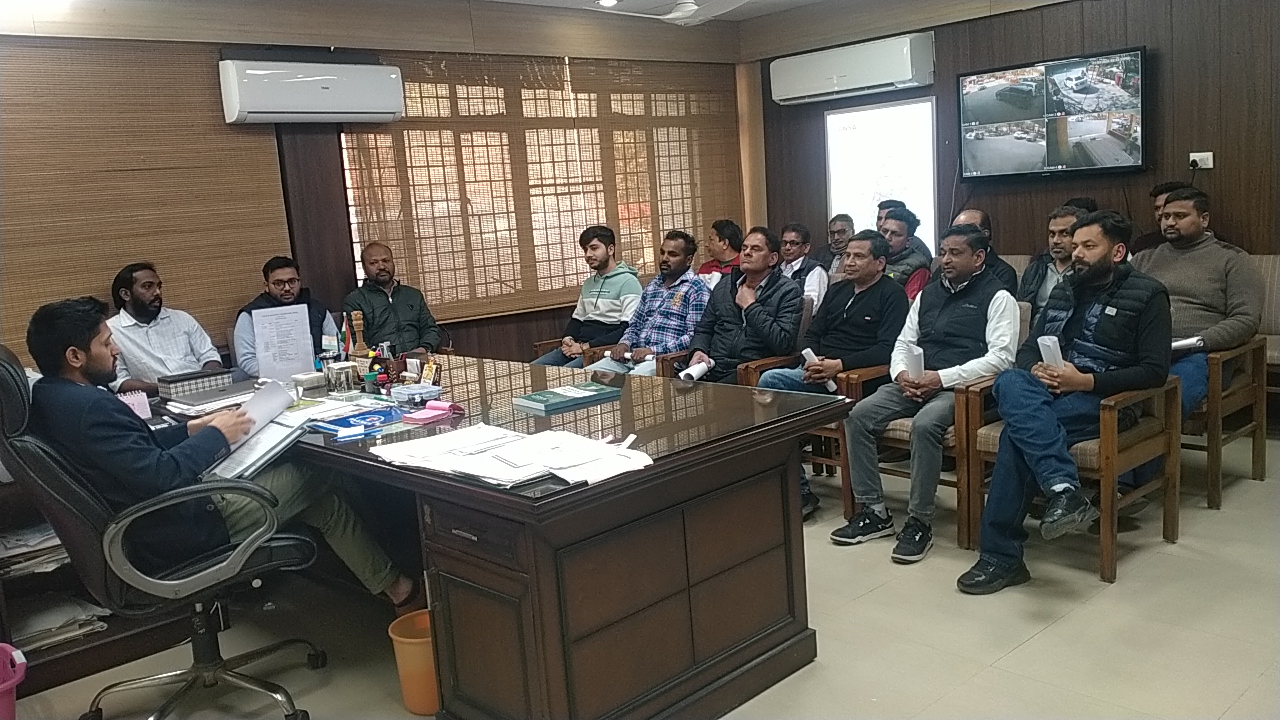 ਚੋਣਾਂ ਦੌਰਾਨ ਗੈਰ-ਕਾਨੂੰਨੀ ਢੰਗ ਨਾਲ ਵੰਡੇ ਜਾਣ ਵਾਲੇ ਪੈਂਫਲੇਟ/ਲੀਫਲੈਟ/ਪੋਸਟਰਾਂ ’ਤੇ ਤਿੱਖੀ ਨਜ਼ਰ ਰੱਖੀ ਜਾਵੇਗੀ-ਡਿਪਟੀ ਕਮਿਸ਼ਨਰ