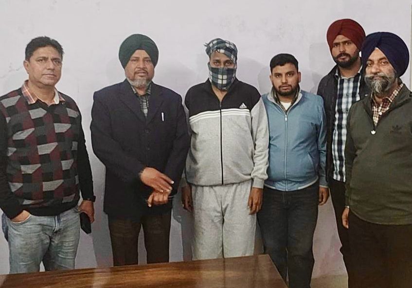 ਸਿਵਲ ਸਰਜਨ ਦਫਤਰ ਦਾ ਕਲਰਕ 35,000 ਰੁਪਏ ਰਿਸ਼ਵਤ ਲੈਣ ਦੇ ਦੋਸ਼ ਹੇਠ ਵਿਜੀਲੈਂਸ ਬਿਊਰੋ ਵੱਲੋਂ ਗ੍ਰਿਫਤਾਰ