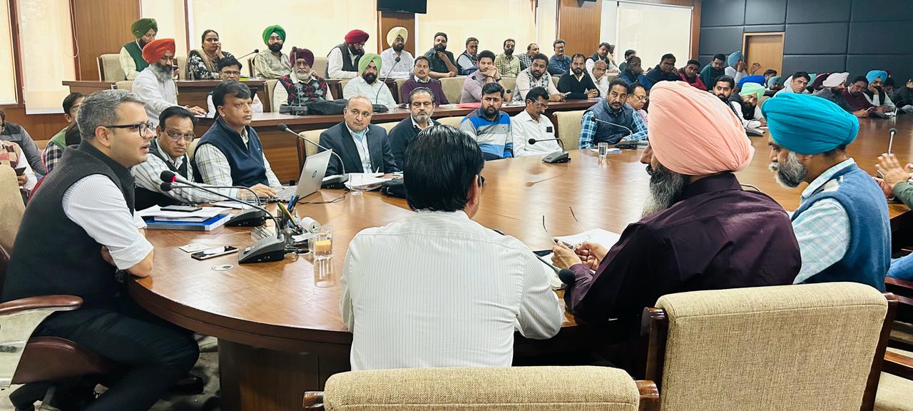 ਚੋਣਾਂ ਦੇ ਕੰਮ ਚ ਨਾ ਵਰਤੀ ਜਾਵੇ ਅਣਗਹਿਲੀ : ਰਾਹੁਲ