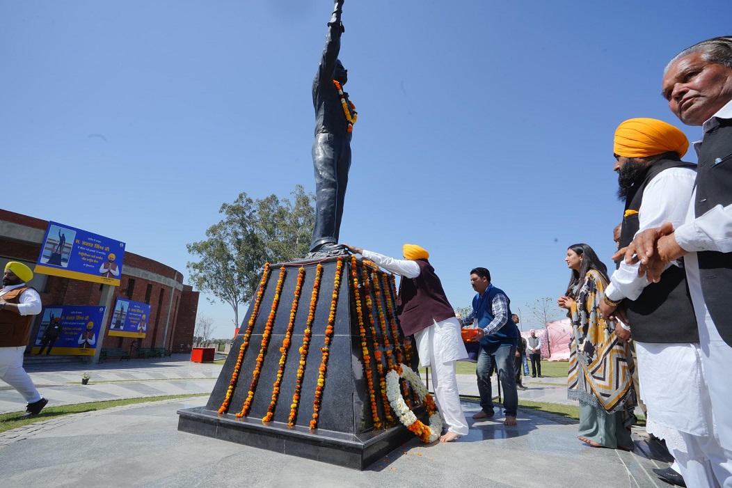 ਮੁੱਖ ਮੰਤਰੀ ਨੇ ਪੰਜਾਬ ਨੂੰ ਮੋਹਰੀ ਸੂਬਾ ਬਣਾ ਕੇ ਸ਼ਹੀਦ ਭਗਤ ਸਿੰਘ ਦੇ ਸੁਪਨੇ ਸਾਕਾਰ ਕਰਨ ਦਾ ਅਹਿਦ ਦੁਹਰਾਇਆ