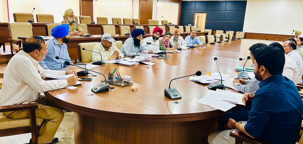 ਨਿਰੰਤਰ ਡੋਰ-ਟੂ-ਡੋਰ ਜਾ ਕੇ ਕੂੜਾ ਕਰਕਟ ਨੂੰ ਚੁਕਵਾਉਣਾ ਬਣਾਇਆ ਜਾਵੇ ਯਕੀਨੀ