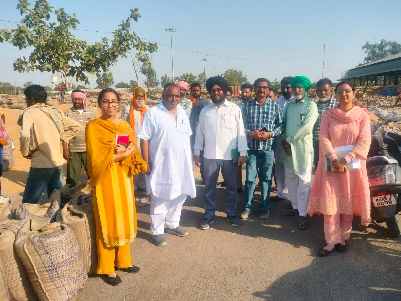 ਕੋਟਕਪੂਰਾ ਮੰਡੀ ਦੇ ਯਾਰਡ ਅਤੇ ਸਬ-ਯਾਰਡਾਂ ਵਾੜਾ ਦੜਾਕਾ ਆਦਿਕ ਦੇ ਕੰਡੇ-ਵੱਟੇ ਅਤੇ ਤੋਲ ਚੈਕਿੰਗ ਦੀ ਮੁਹਿੰਮ