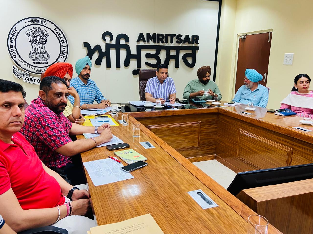 ਜ਼ਿਲ੍ਹਾ ਅੰਮ੍ਰਿਤਸਰ ਵਿੱਚ ਕਣਕ ਦੀ ਸਰਕਾਰੀ ਖਰੀਦ ਸ਼ੁਰੂ, ਪ੍ਰਬੰਧ ਮੁਕੰਮਲ