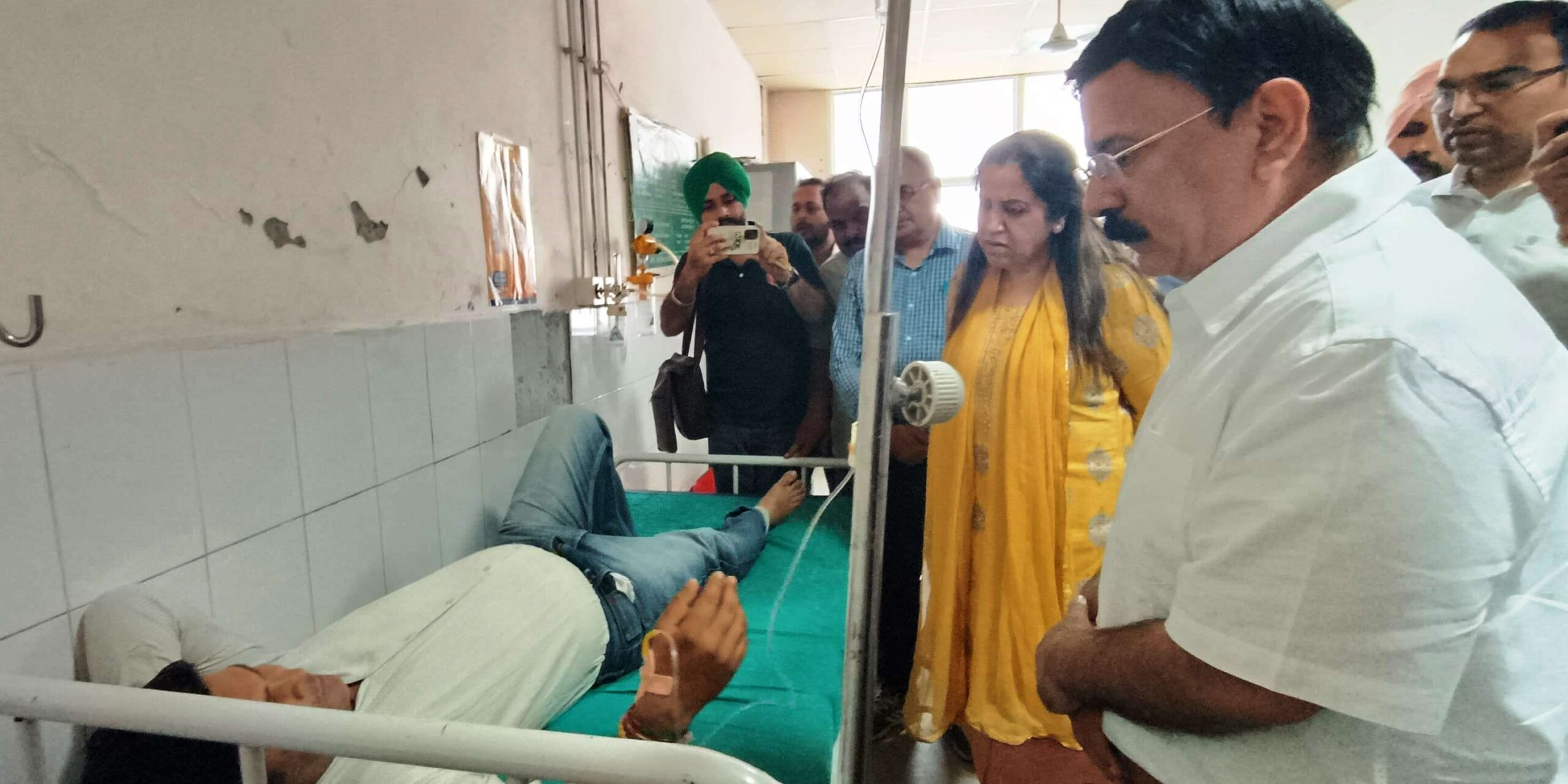 ਬਿਮਾਰ ਮਰੀਜ਼ਾ ਤੋ ਆਟਾ ਪ੍ਰਾਪਤ ਕਰਕੇ ਸਪੈਂਲ ਭਰਨ ਦੀ ਹਦਾਇਤ