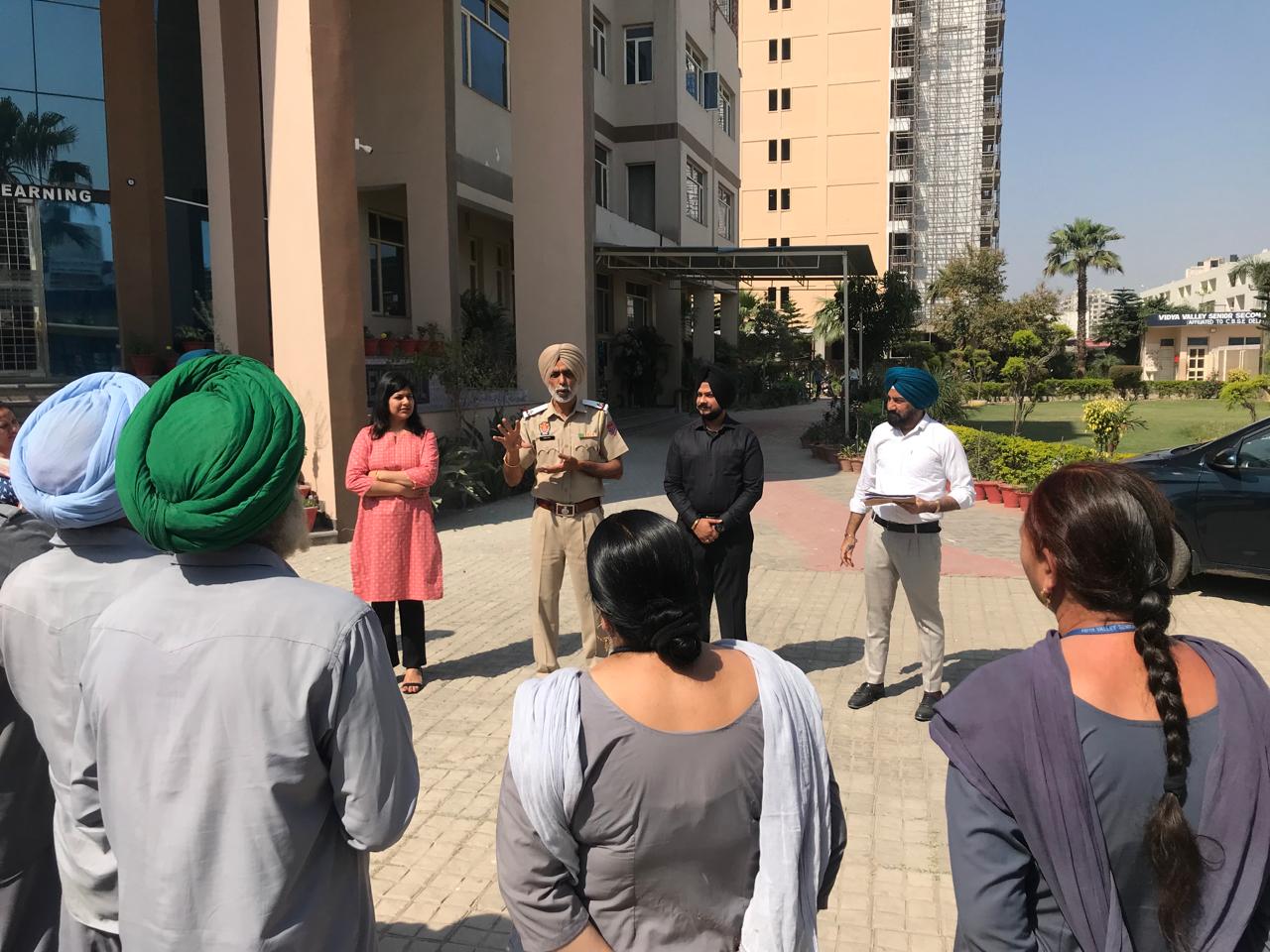 ਜ਼ਿਲ੍ਹਾ ਬਾਲ ਸੁਰੱਖਿਆ ਯੂਨਿਟ ,ਐਸ.ਏ.ਐਸ. ਨਗਰ ਵੱਲੋ ਸੇਫ ਸਕੂਲ ਵਾਹਨ ਪਾਲਿਸੀ ਤਹਿਤ ਸਕੂਲ ਬੱਸਾਂ ਦੀ ਚੈਕਿੰਗ ਕੀਤੀ ਗਈ