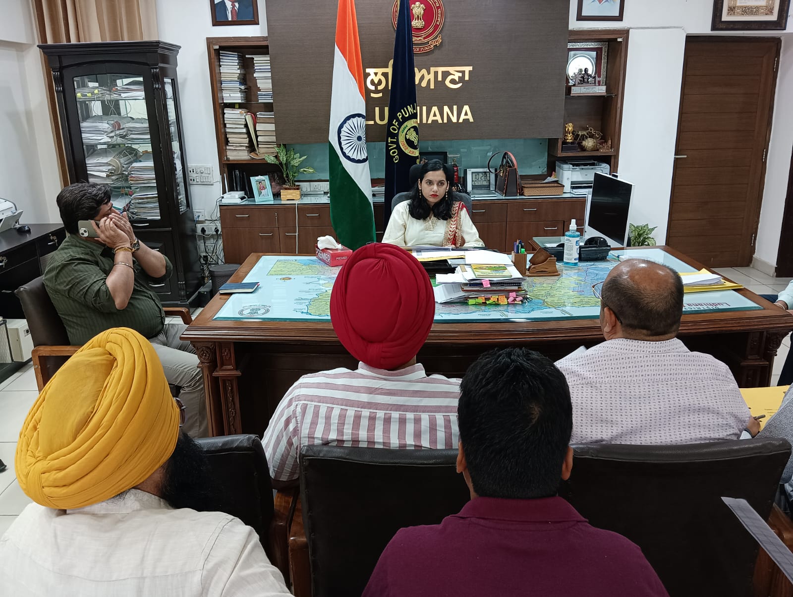 ਪ੍ਰਸ਼ਾਸਨ ਵੱਲੋਂ ਜ਼ਿਲ੍ਹੇ ‘ਚ ਖਰੀਦ ਕਾਰਜਾਂ ਲਈ ਸੁਚਾਰੂ ਪ੍ਰਬੰਧਾਂ ਨੂੰ ਬਣਾਇਆ ਜਾ ਰਿਹਾ ਯਕੀਨੀ – ਸਾਕਸ਼ੀ ਸਾਹਨੀ