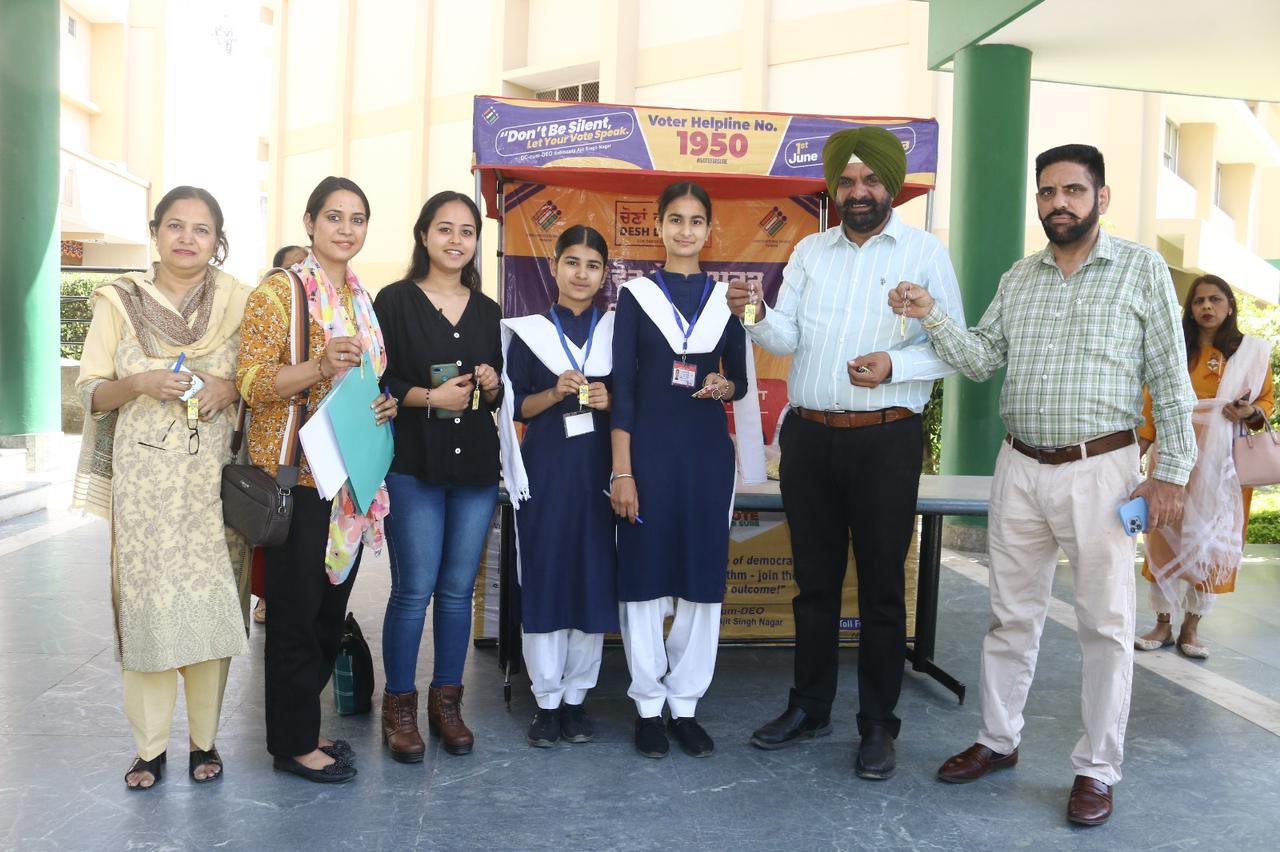 ਕੈਂਪਸ ਅੰਬੈਸਡਰਾਂ ਅਤੇ ਬੂਥ ਲੈਵਲ ਅਵੇਅਰਨੈੱਸ ਗਰੁੱਪਾਂ ਲਈ ਮੋਹਾਲੀ ਵਿਚ ਵਰਕਸ਼ਾਪ ਦਾ ਆਯੋਜਨ