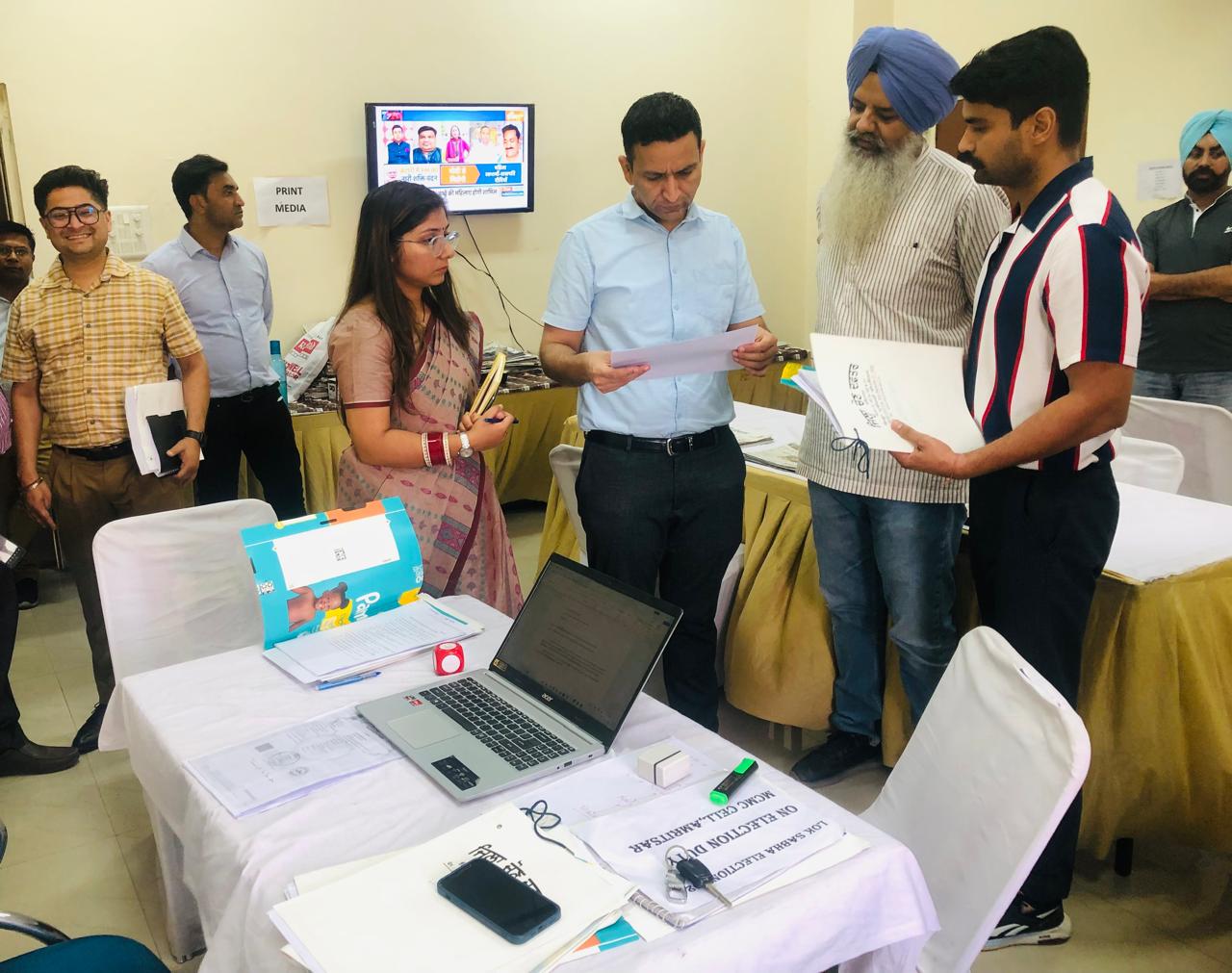 ਅਖਬਾਰਾਂ ਵਿੱਚ ਇਕ ਪਾਸੜ ਖਬਰਾਂ ਛਾਪਣ ’ਤੇ ਖਰਚਾ ਹੋਵੇਗਾ ਬੁੱਕ – ਜਿਲ੍ਹਾ ਚੋਣ ਅਧਿਕਾਰੀ