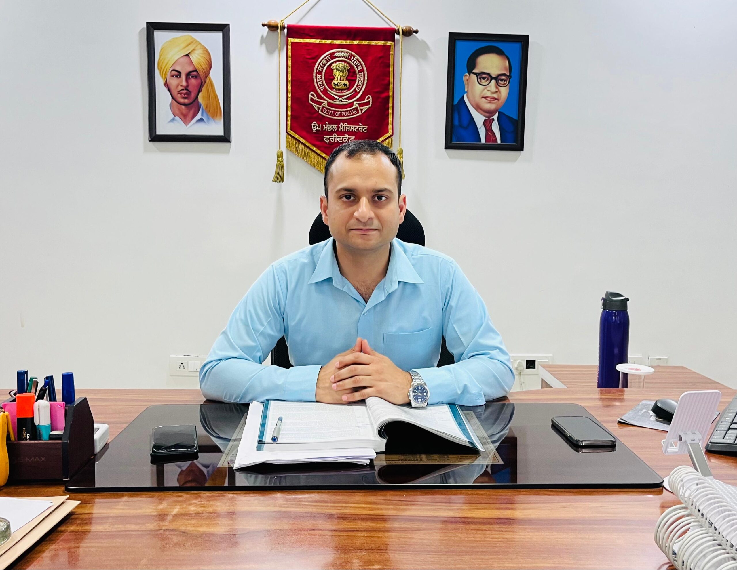ਲੋਕ ਸਭਾ ਚੋਣਾਂ 2024  ਲਈ ਕਸ਼ਮੀਰੀ ਮਾਈਗ੍ਰੇਟ ਵੋਟਰਾਂ ਲਈ ਆਨਲਾਈਨ ਫਾਰਮ-ਐਮ  ਅਤੇ ਫਾਰਮ-12 ਸੀ ਦੀ ਸੁਵਿਧਾ ਉਪਲਬੱਧ- ਸਹਾਇਕ ਰਿਟਰਨਿੰਗ ਅਫ਼ਸਰ, ਫ਼ਰੀਦਕੋਟ