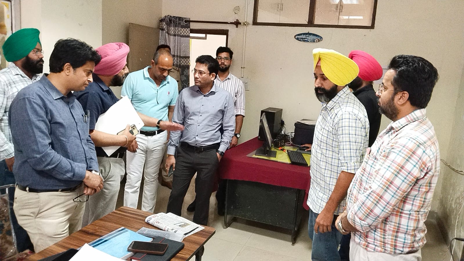 ਖਰਚਾ ਨਿਗਰਾਨ ਵੱਲੋਂ ਐੱਮ.ਸੀ.ਐੱਮ.ਸੀ. ਦਾ ਦੌਰਾ