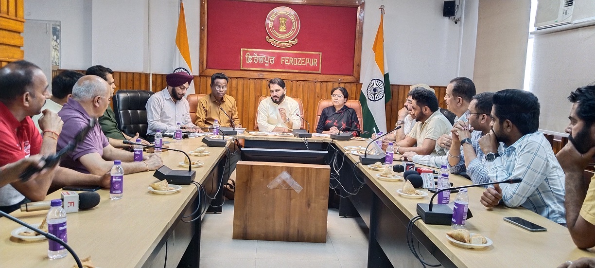 ਗਰਮੀ ਦੇ ਚੱਲਦਿਆਂ ਪੋਲਿੰਗ ਬੂਥਾਂ ਤੇ ਕੀਤੇ ਜਾਣਗੇ ਖਾਸ ਪ੍ਰਬੰਧ