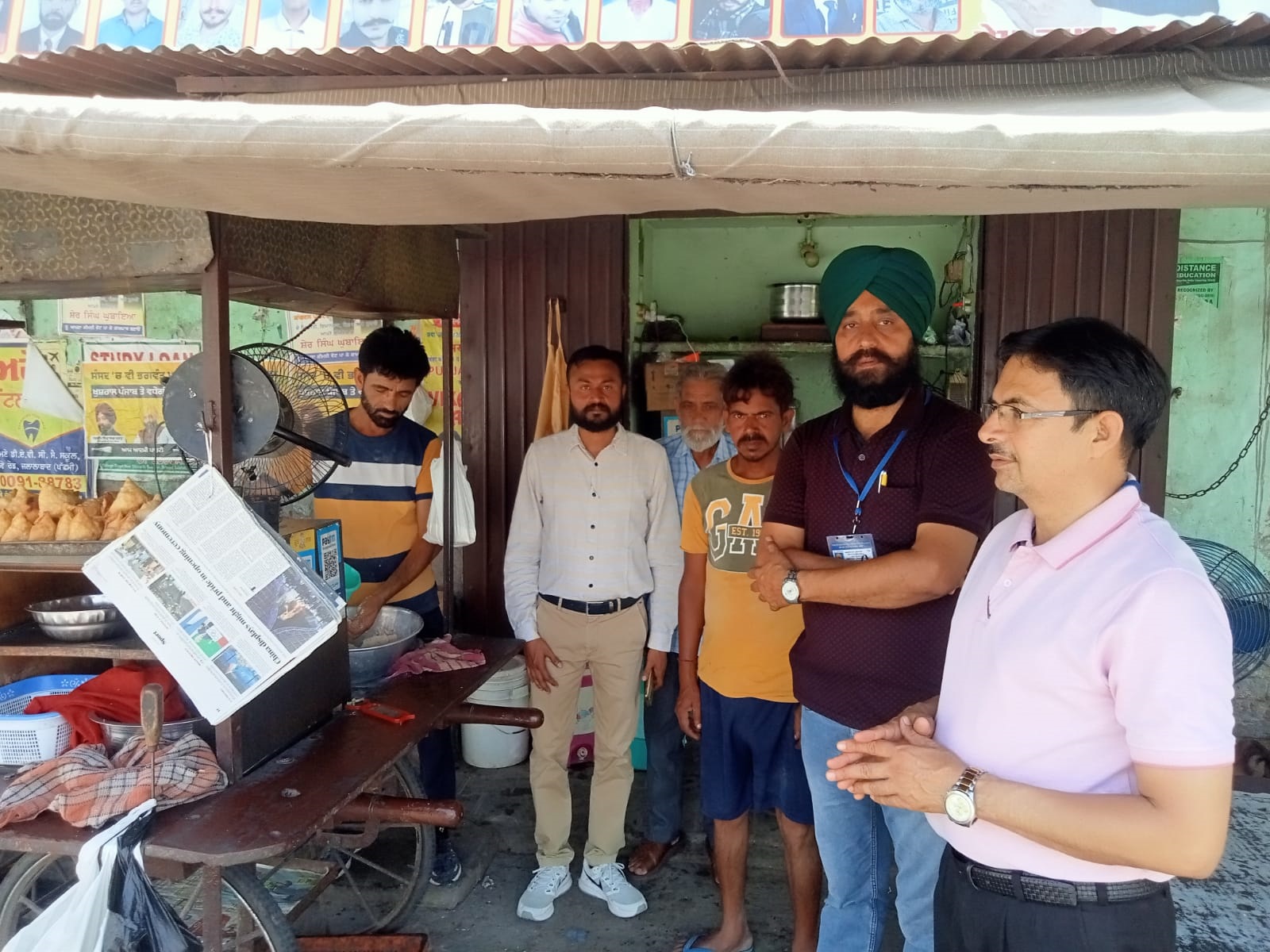 ਜਲਾਲਾਬਾਦ ਦੀ ਟੀਮ ਸਵੀਪ ਦੁਆਰਾ ਵੱਖ ਵੱਖ ਸਥਾਨਾਂ *ਤੇ ਚਲਾਇਆ ਗਿਆ ਵੋਟਰ ਜਾਗਰੂਕਤਾ ਪ੍ਰੋਗਰਾਮ
