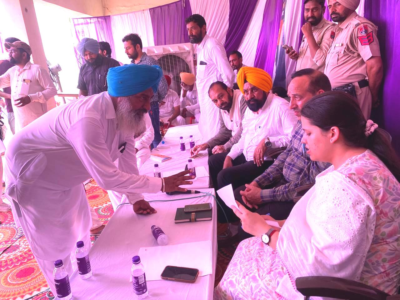 ਆਮ ਲੋਕਾਂ ਲਈ ਸਹਾਈ ਸਿੱਧ ਹੋ ਰਹੇ ਹਨ ਸਪੈਸ਼ਲ ਕੈਂਪ : ਮਾਸਟਰ ਜਗਸੀਰ ਸਿੰਘ