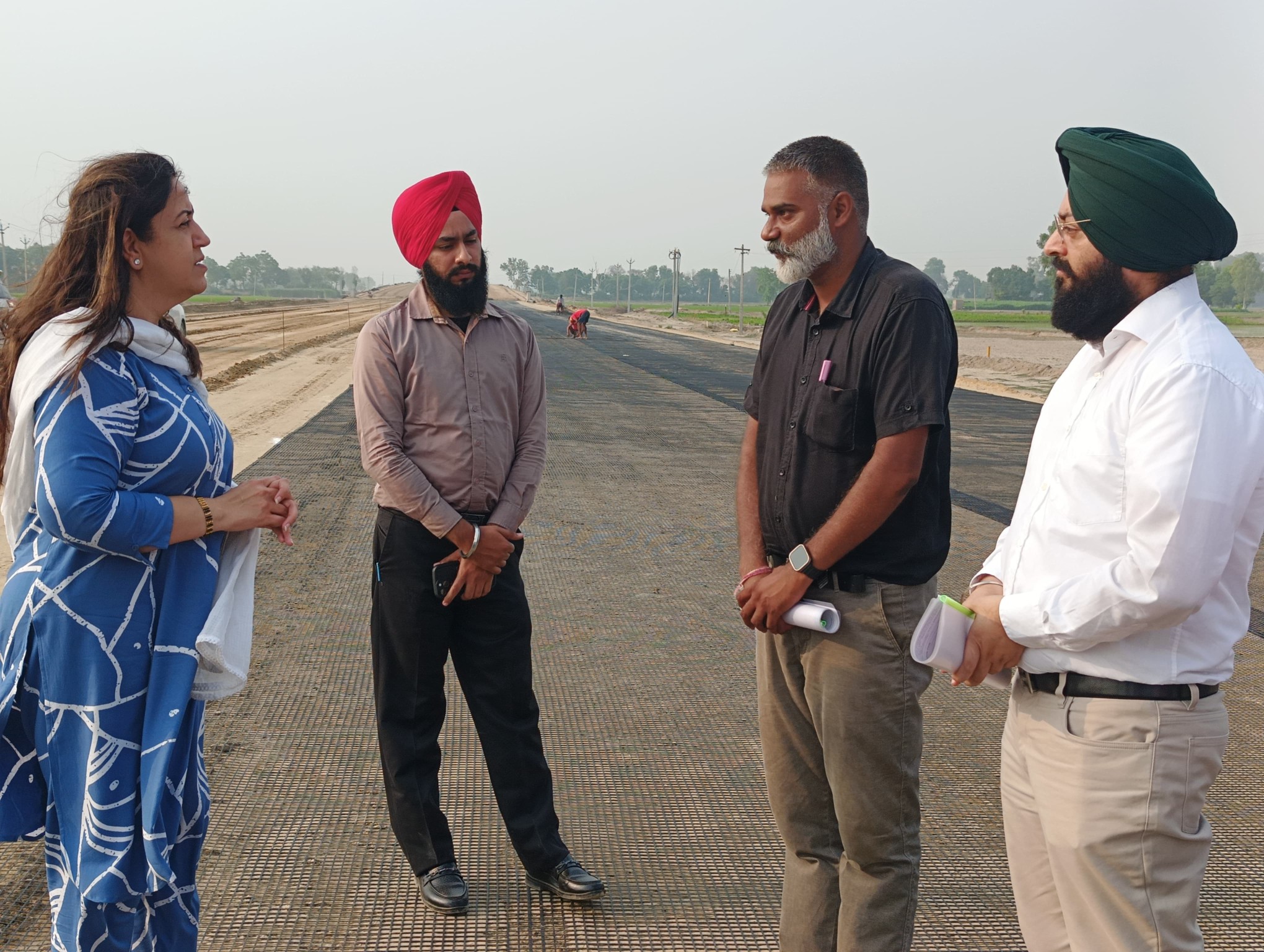 ਨਵਾਂ ਬਣ ਰਿਹਾ ਚਹੁੰ ਮਾਰਗੀ ਹਾਈਵੇਅ ਫਾਜ਼ਿਲਕਾ ਦੀ ਤਰੱਕੀ ਨੂੰ ਦੇਵੇਗਾ ਨਵੀਂ ਉਡਾਨ