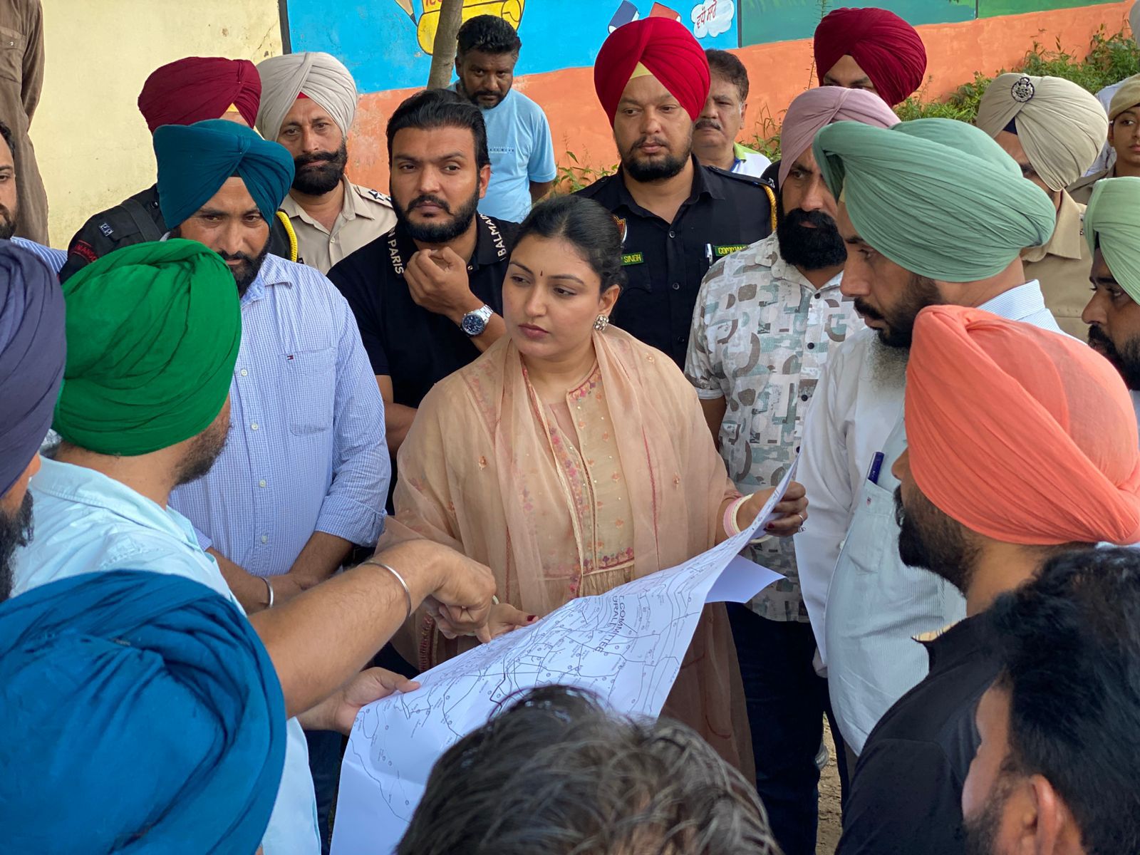 ਕੈਬਨਿਟ ਮੰਤਰੀ ਅਨਮੋਲ ਗਗਨ ਮਾਨ ਵੱਲੋਂ ਪੰਜਾਬ ਨੂੰ ਹਿਮਾਚਲ ਪ੍ਰਦੇਸ਼ ਨਾਲ ਜੋੜਦੀ ਸੜਕ ਦੇ ਨਵ ਨਿਰਮਾਣ ਦੀ ਸ਼ੁਰੂਆਤ