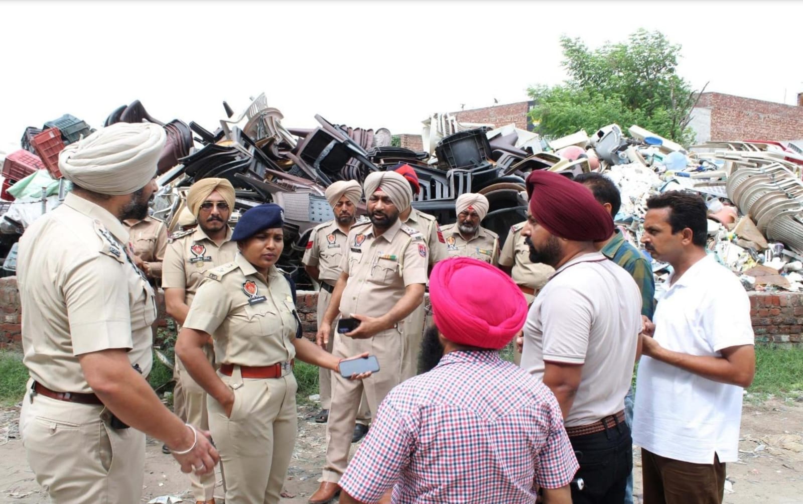 ਅਪ੍ਰੇਸ਼ਨ ਈਗਲ-5: ਪੰਜਾਬ ਪੁਲਿਸ ਨੇ ਵੱਡੇ ਪੱਧਰ ਤੇ ਅਪਰੇਸ਼ਨ ਦੌਰਾਨ ਨਸ਼ਿਆਂ ਦੇ ਹੌਟਸਪੌਟਸ ਨੂੰ ਬਣਾਇਆ ਨਿਸ਼ਾਨਾ; ਚਾਰ ਭਗੌੜਿਆਂ ਸਮੇਤ  86 ਵਿਅਕਤੀ ਗ੍ਰਿਫਤਾਰ