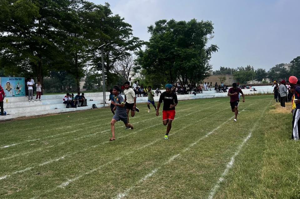 “ਖੇਡਾਂ ਵਤਨ ਪੰਜਾਬ ਦੀਆਂ 2024” ਦੇ ਪਹਿਲੇ ਦਿਨ ਖਿਡਾਰੀਆਂ ਵਿੱਚ ਦੇਖਣ ਨੂੰ ਮਿਲਿਆ ਵਿਲੱਖਣ ਉਤਸ਼ਾਹ