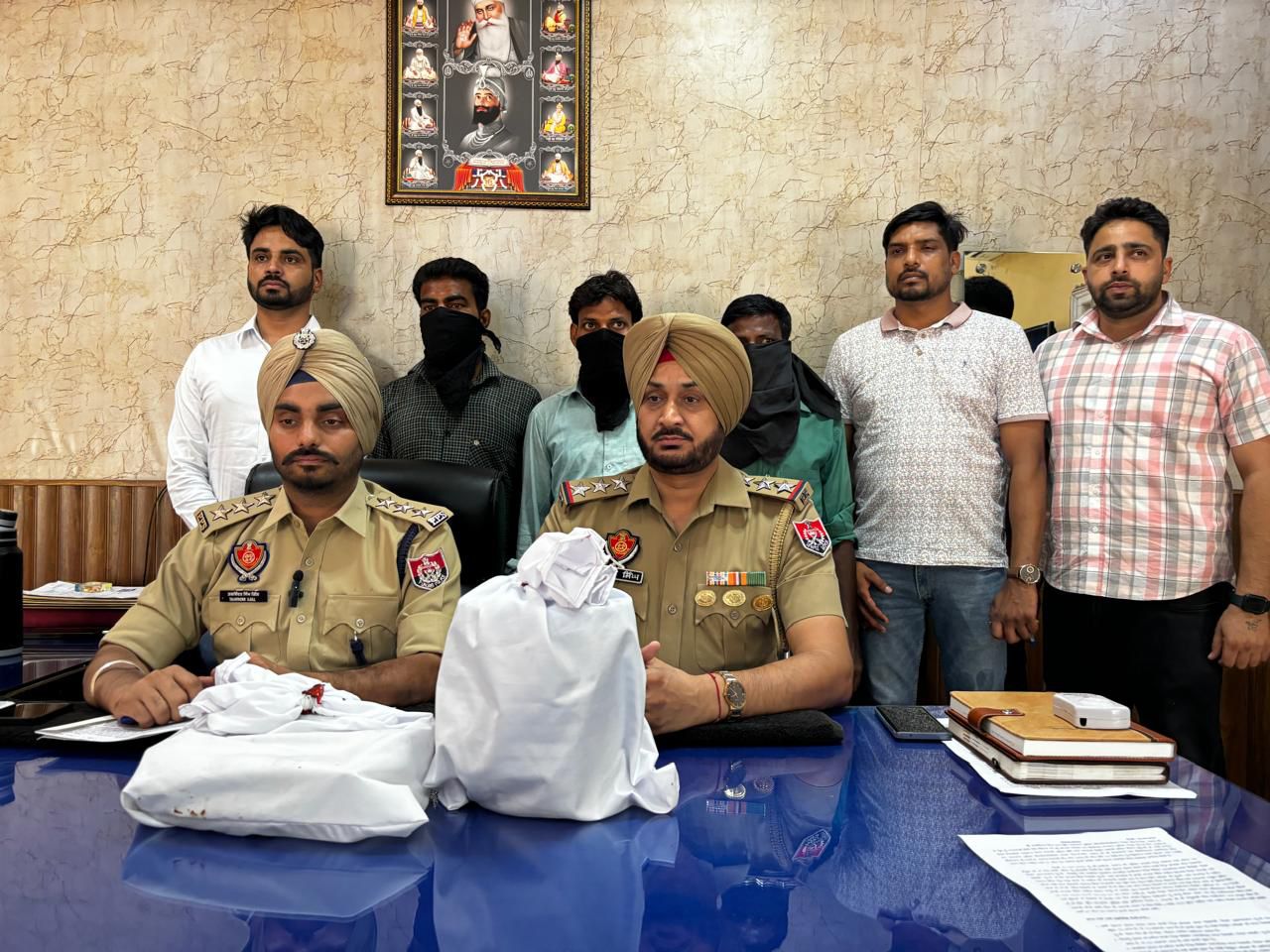 ਸੀ.ਆਈ.ਏ. ਸਟਾਫ ਵੱਲੋਂ 4 ਕਿੱਲੋ 500 ਗ੍ਰਾਮ ਅਫੀਮ ਅਤੇ 01 ਲੱਖ 50 ਹਜਾਰ ਰੁਪਏ ਦੀ ਡਰੱਗ ਮਨੀ ਬ੍ਰਾਮਦ