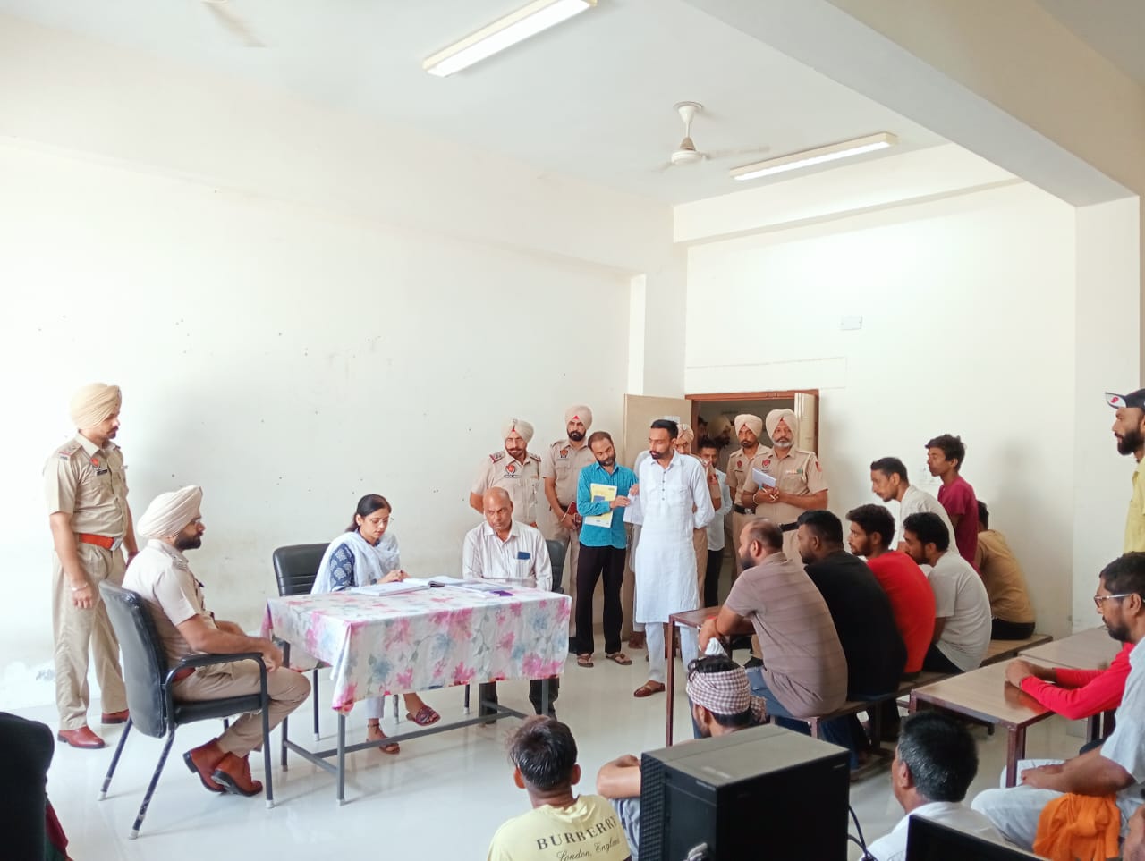 ਸਕੱਤਰ ਕਾਨੂੰਨੀ ਸੇਵਾਵਾਂ ਨੇ ਜ਼ਿਲ੍ਹਾ ਜੇਲ੍ਹ ਦਾ ਦੌਰਾ ਕੀਤਾ ਦੌਰਾ