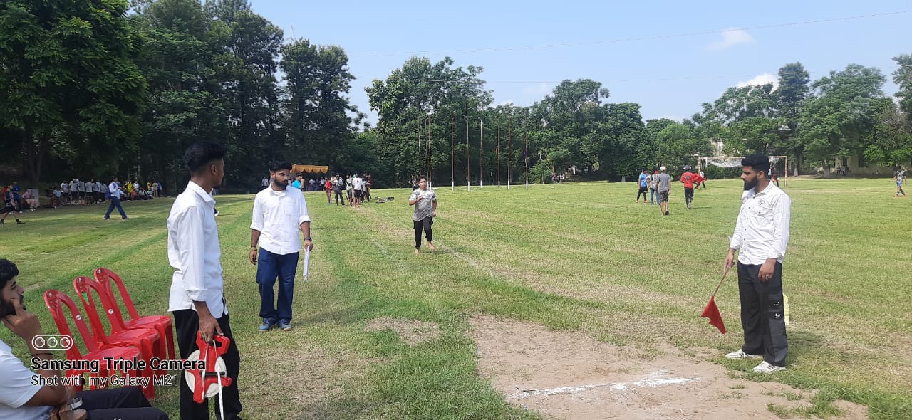 ਖਰੜ ਵਿੱਚ ਖੇਡਾਂ ਦੇ ਦੂਜੇ ਦਿਨ ਐਥਲੈਟਿਕਸ, ਵਾਲੀਬਾਲ, ਫੁੱਟਬਾਲ, ਕਬੱਡੀ ਅਤੇ ਖੋ-ਖੋ ਦੇ ਮੁਕਾਬਲੇ ਕਰਵਾਏ ਗਏ