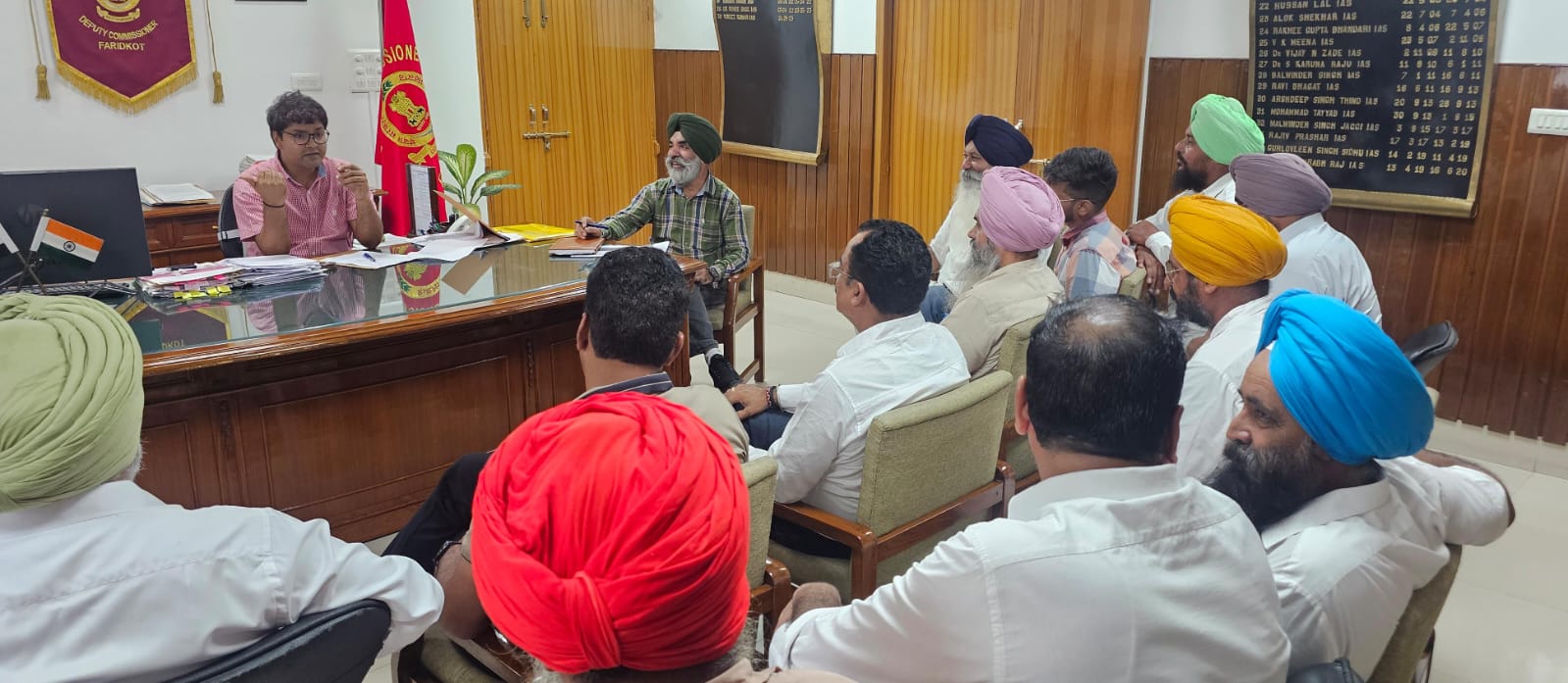 ਜਿਲ੍ਹਾ ਫਰੀਦਕੋਟ ਨੂੰ ਪ੍ਰਦੂਸ਼ਿਤ ਮੁਕਤ ਬਣਾਉਣ ਲਈ ਸਭ ਧਿਰਾਂ ਦੇ ਸਹਿਯੋਗ ਦੀ ਜ਼ਰੂਰਤ:ਡਿਪਟੀ ਕਮਿਸ਼ਨਰ