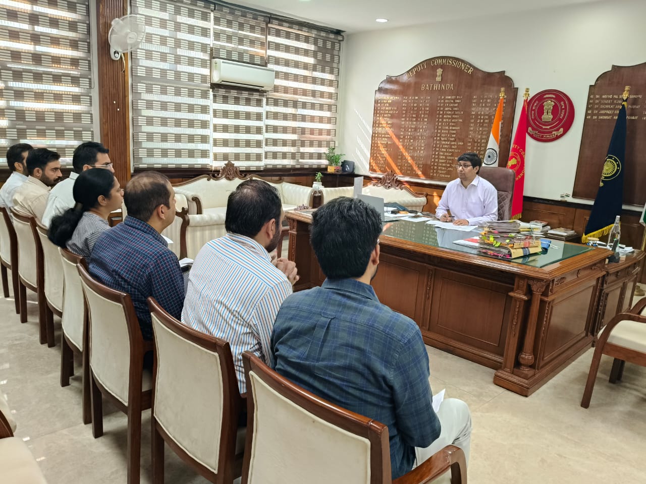 ਝੋਨੇ ਦੀ ਖਰੀਦ ਅਤੇ ਚੁਕਾਈ ਦੇ ਕੰਮ ਵਿਚ ਲਿਆਂਦੀ ਜਾਵੇ ਤੇਜ਼ੀ : ਡਿਪਟੀ ਕਮਿਸ਼ਨਰ