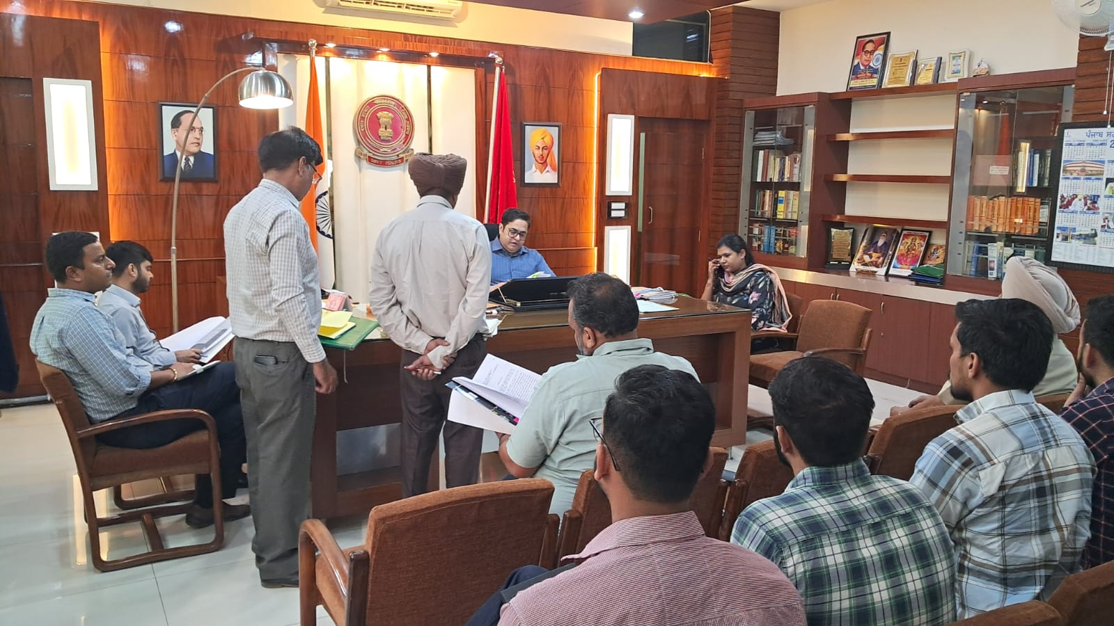 ਡਿਪਟੀ ਕਮਿਸ਼ਨਰ ਵੱਲੋਂ 2 ਉਦਯੋਗਿਕ ਇਕਾਈਆਂ ਨੂੰ ਸਰਟੀਫਿਕੇਟ ਆਫ ਇੰਨ ਪ੍ਰਿੰਸੀਪਲ ਅਪਰੂਵਲ ਜਾਰੀ