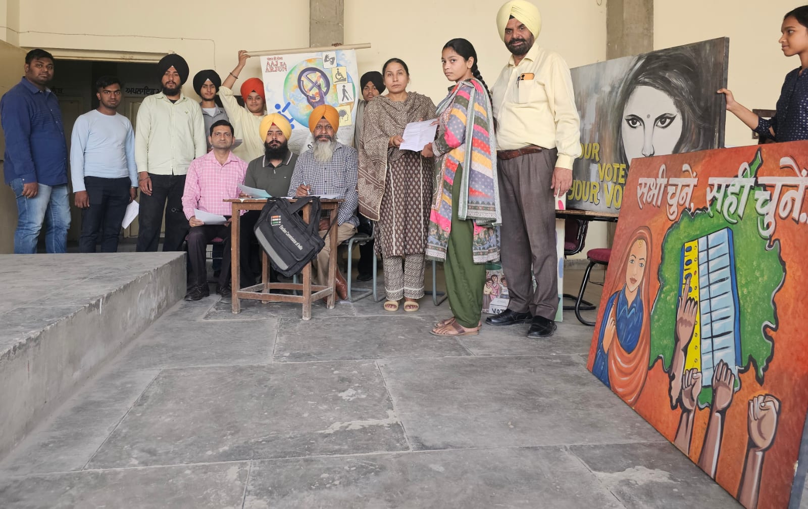 ਜ਼ਿਲ੍ਹੇ ਵਿੱਚ ਨਵੀਆਂ ਵੋਟਾਂ ਬਨਾਉਣ ਲਈ ਵਿਸ਼ੇਸ਼ ਪ੍ਰਬੰਧ – ਆਸ਼ਿਕਾ ਜੈਨ