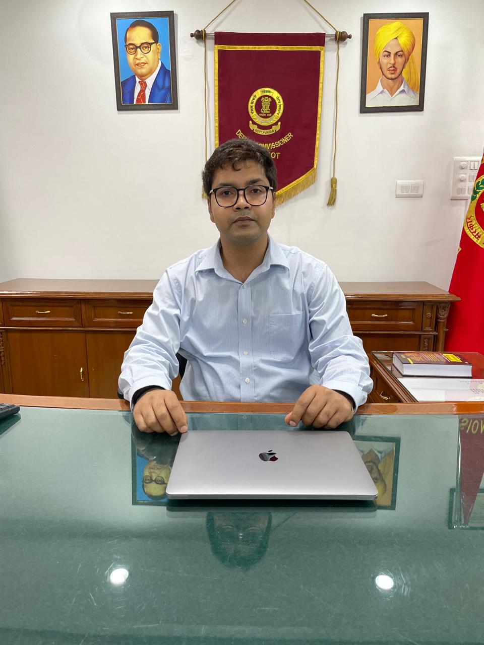 ਜ਼ਿਲ੍ਹਾ ਮੈਜਿਸਟ੍ਰੇਟ ਵੱਲੋਂ ਚੋਣਾਂ ਦੇ ਮੱਦੇਨਜ਼ਰ ਵੱਖ-ਵੱਖ ਪਾਬੰਦੀਆਂ ਦੇ ਹੁਕਮ ਜਾਰੀ