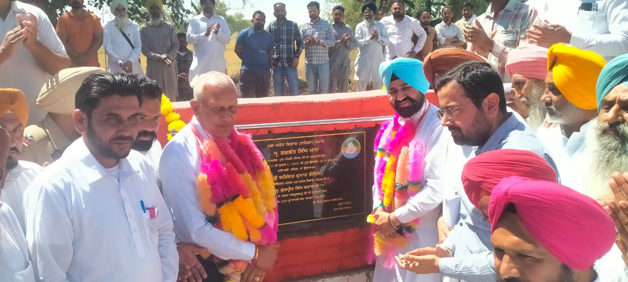 ਬਰਿੰਦਰ ਕੁਮਾਰ ਗੋਇਲ ਵੱਲੋਂ ਸਰਦੂਲਗੜ੍ਹ ਹਲਕੇ ‘ਚ ਕਰੀਬ 15 ਕਰੋੜ ਰੁਪਏ ਦੀ ਲਾਗਤ ਨਾਲ ਬਣੇ ਚਾਰ ਮਾਈਨਰਾਂ ਅਤੇ ਪੁਲ ਦਾ ਉਦਘਾਟਨ