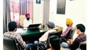 ਜਿਲ੍ਹਾ ਮੋਗਾ ਦੇ ਦੁੱਧ ਉਤਪਾਦਕ ਕਿਸਾਨ ਪਸ਼ੂਧਨ ਬੀਮਾ ਯੋਜਨਾ ਦਾ ਲਾਭ ਜ਼ਰੂਰ ਲੈਣ-ਡਿਪਟੀ ਡਾਇਰੈਕਟਰ ਸੁਰਿੰਦਰ ਸਿੰਘ