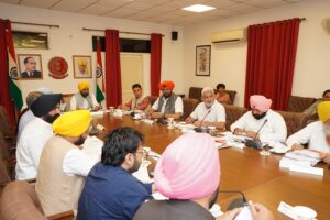 ਮਾਨ ਕੈਬਨਿਟ ਦਾ ਮਨੁੱਖੀ ਜਾਨਾਂ ਬਚਾਉਣ ਵਾਲਾ ਫੈਸਲਾ: ਹੁਣ ਜੰਗ ਅਤੇ ਅਤਿਵਾਦ ਪ੍ਰਭਾਵਿਤ ਲੋਕਾਂ ਨੂੰ ਵੀ ਮਿਲੇਗਾ ‘ਫਰਿਸ਼ਤੇ ਯੋਜਨਾ’ ਦਾ ਲਾਭ