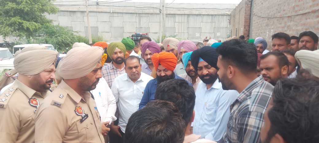 ਚੇਅਰਮੈਨ ਗੜ੍ਹੀ ਵਲੋਂ ਪੁਲੀਸ ਨੂੰ ਐੱਸਸੀ ਪਰਿਵਾਰ ਨਾਲ ਸੰਬਧਤ ਮਸਲਾ 72 ਘੰਟਿਆਂ ਅੰਦਰ ਹੱਲ ਕਰਨ ਦੇ ਨਿਰਦੇਸ਼