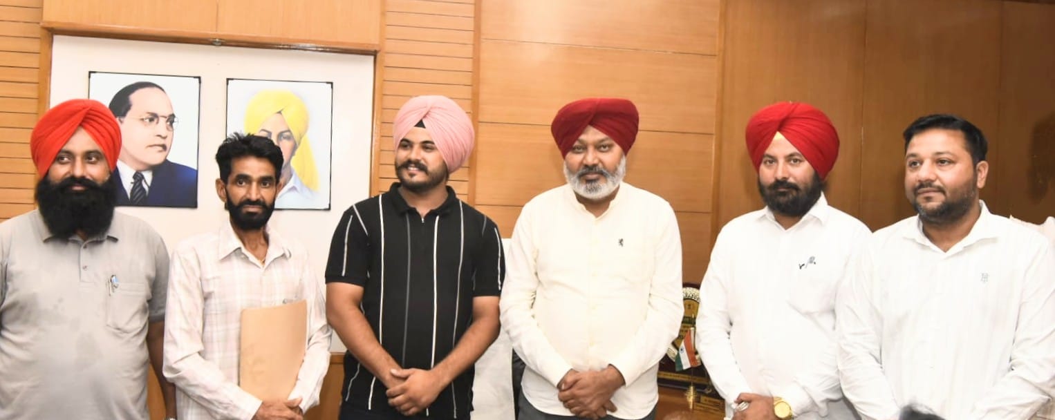 ਵਿੱਤ ਮੰਤਰੀ ਹਰਪਾਲ ਸਿੰਘ ਚੀਮਾ ਵੱਲੋਂ ਮਸਲਿਆਂ ਦੇ ਹੱਲ ਲਈ ਮੁਲਾਜ਼ਮ ਯੂਨੀਅਨਾਂ ਨਾਲ ਮੀਟਿੰਗਾਂ