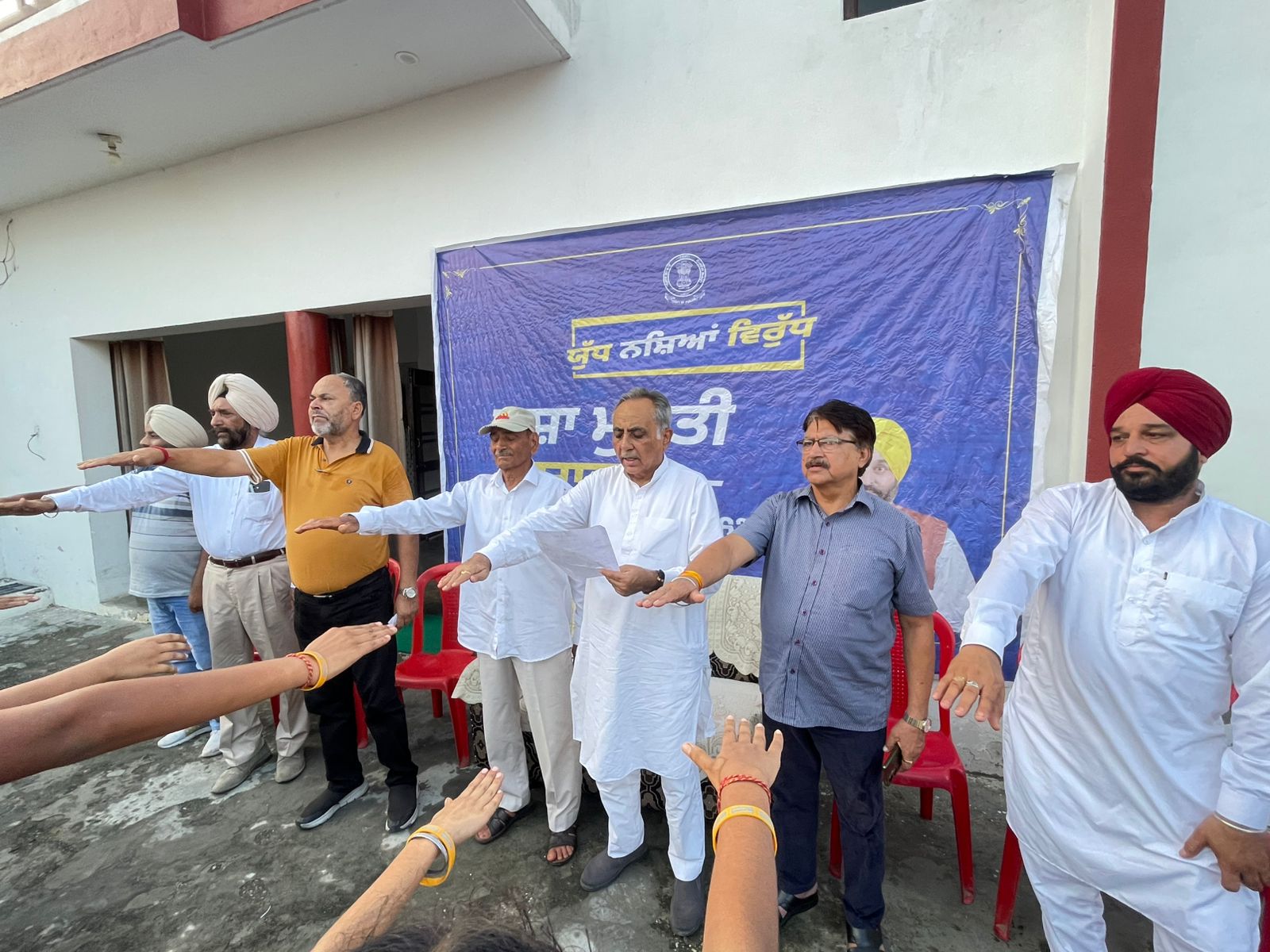 ਨਸ਼ਾ ਮੁਕਤੀ ਯਾਤਰਾ ਤਹਿਤ ਨਸ਼ਿਆਂ ਦੇ ਖ਼ਾਤਮੇ ਲਈ ਲੋਕਾਂ ਨਾਲ ਕੀਤਾ ਜਾ ਰਿਹਾ ਹੈ ਸਿੱਧਾ ਸੰਵਾਦ : ਚੇਅਰਮੈਨ ਰਮਨ ਬਹਿਲ