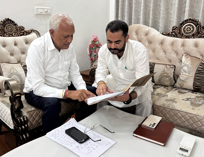 ਫਾਜ਼ਿਲਕਾ ਦੇ ਵਿਧਾਇਕ ਨਰਿੰਦਰ ਪਾਲ ਸਿੰਘ ਸਵਨਾ ਵੱਲੋਂ ਜਲ ਸਰੋਤ ਮੰਤਰੀ ਨਾਲ ਮੁਲਾਕਾਤ