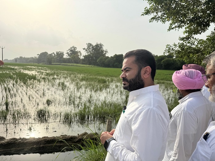 ਫਾਜ਼ਿਲਕਾ ਦੇ ਵਿਧਾਇਕ ਸਵਨਾ ਵੱਲੋਂ ਪਿੰਡ ਕਬੂਲ ਸ਼ਾਹ ਖੁਬਣ ਦਾ ਦੌਰਾ