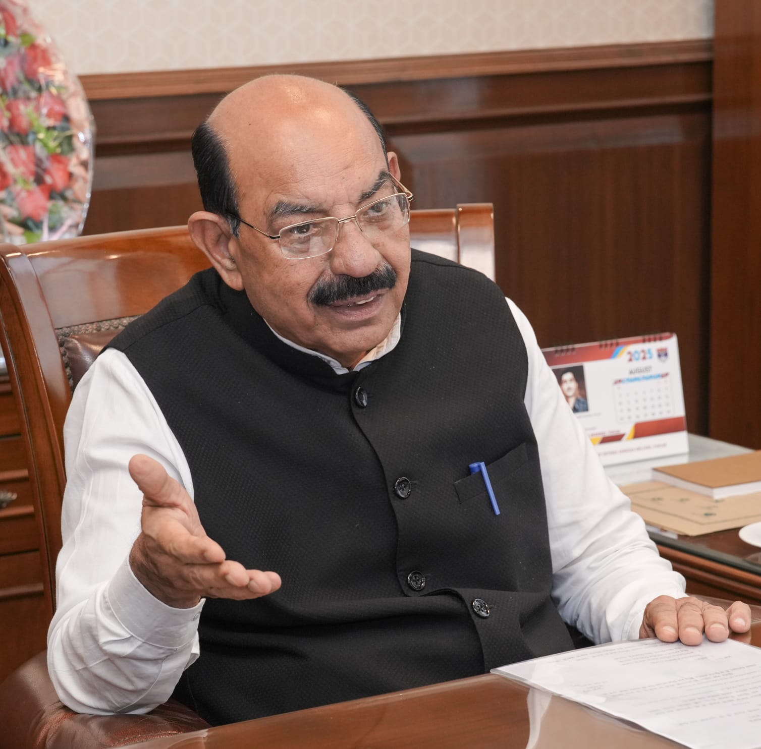 ਮੋਹਿੰਦਰ ਭਗਤ ਵੱਲੋਂ ਜੰਗੀ ਯਾਦਗਾਰਾਂ ਦੇ ਨਿਰਮਾਣ ਅਤੇ ਸੈਨਿਕ ਰੈਸਟ ਹਾਊਸਾਂ ਦੇ ਨਵੀਨੀਕਰਨ ਦੀ ਪ੍ਰਗਤੀ ਦਾ ਜਾਇਜ਼ਾ