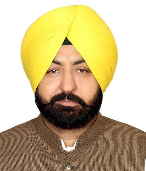 ਗਮਾਡਾ ਨੇ ਏਅਰੋਸਿਟੀ ਦੇ ਐਸ.ਸੀ.ਓਜ਼ ਅਤੇ ਬੇਅ ਸ਼ਾਪਜ਼ ਦਾ ਨੰਬਰਿੰਗ ਡਰਾਅ ਕੱਢਿਆ