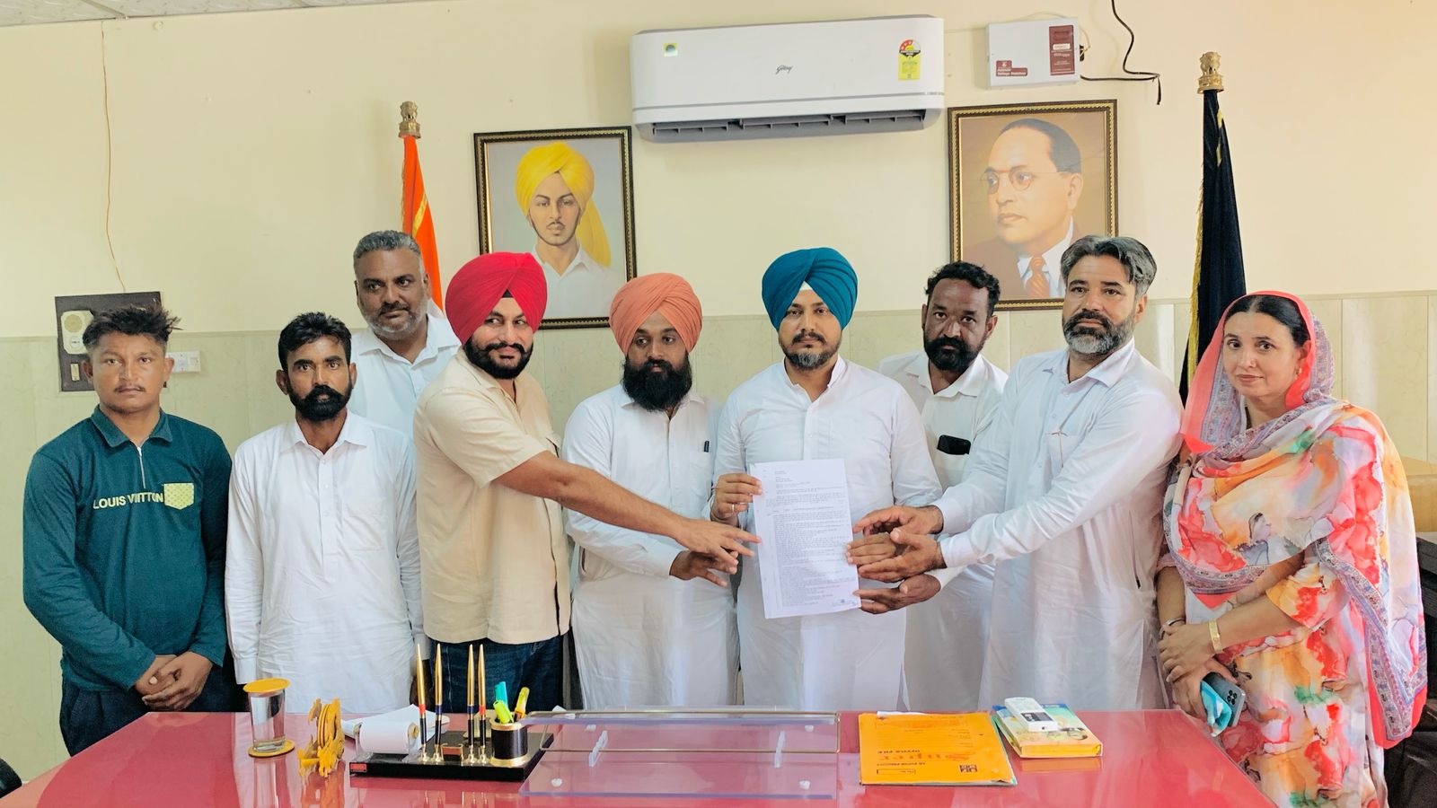 ਚੇਅਰਮੈਨ, ਜ਼ਿਲ੍ਹਾ ਯੋਜਨਾ ਬੋਰਡ ਵੱਲੋਂ ਸਰਕਾਰੀ ਸੀਨੀਅਰ ਸਕੈਂਡਰੀ ਸਕੂਲ ਬੱਲਮਗੜ੍ਹ ਵਿਖੇ ਮਲਟੀ ਫੰਗਸ਼ਨਲ ਸ਼ੈਡ ਲਈ ਗਰਾਂਟ ਜਾਰੀ