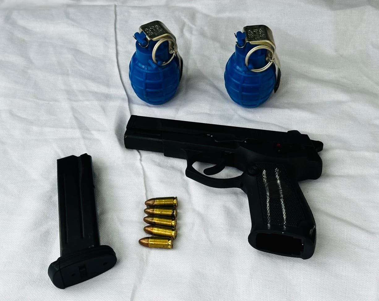 ਆਜ਼ਾਦੀ ਦਿਵਸ ਦੀ ਪੂਰਵ ਸੰਧਿਆ ‘ਤੇ  ਪੰਜਾਬ ਪੁਲਿਸ ਵੱਲੋਂ ਇੱਕ ਹੋਰ ਬੀਕੇਆਈ ਅੱਤਵਾਦੀ ਮਾਡਿਊਲ ਦਾ ਪਰਦਾਫਾਸ਼; ਦੋ ਗ੍ਰਨੇਡ ਅਤੇ ਇੱਕ ਪਿਸਤੌਲ ਸਮੇਤ ਦੋ ਮੁਲਜ਼ਮ ਗ੍ਰਿਫ਼ਤਾਰ