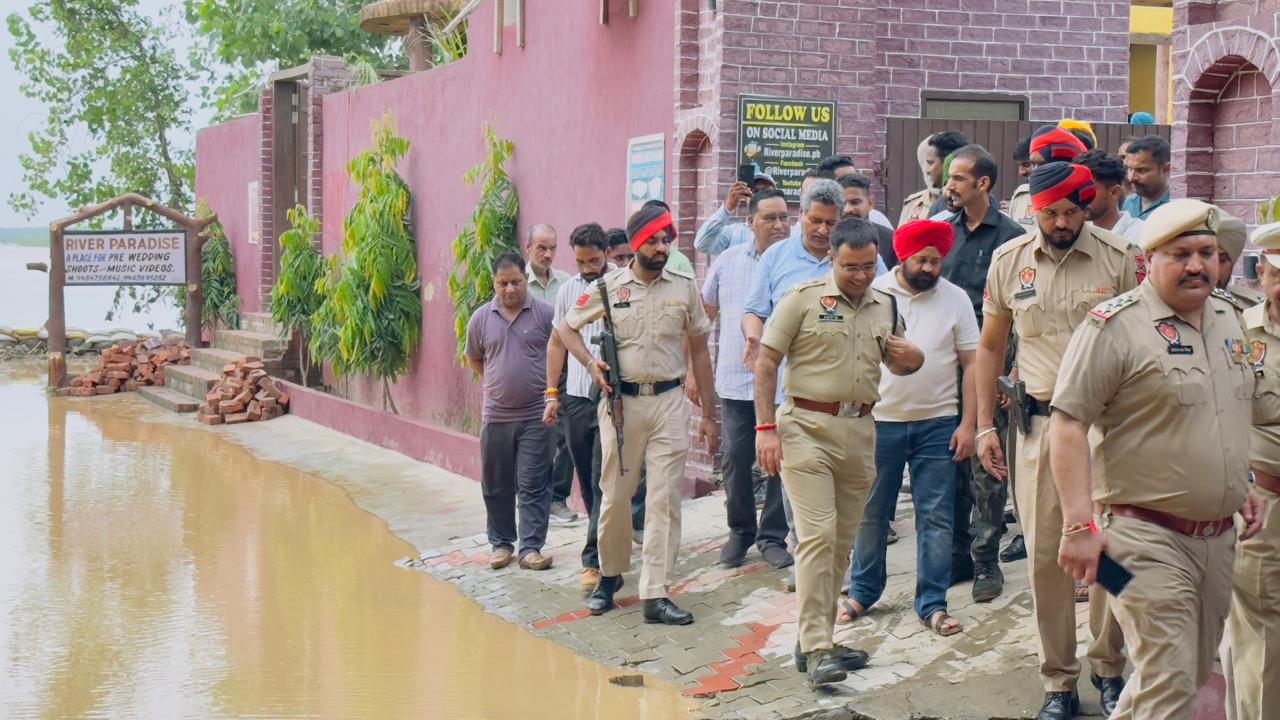 ਦਰਿਆ ਰਾਵੀ ਵਿੱਚ 150000 ਕਿਊਸਿਕ ਪਾਣੀ ਛੱਡਿਆ, ਸਥਿਤੀ ਪੂਰੀ ਤਰ੍ਹਾਂ ਕਾਬੂ ਹੇਠ