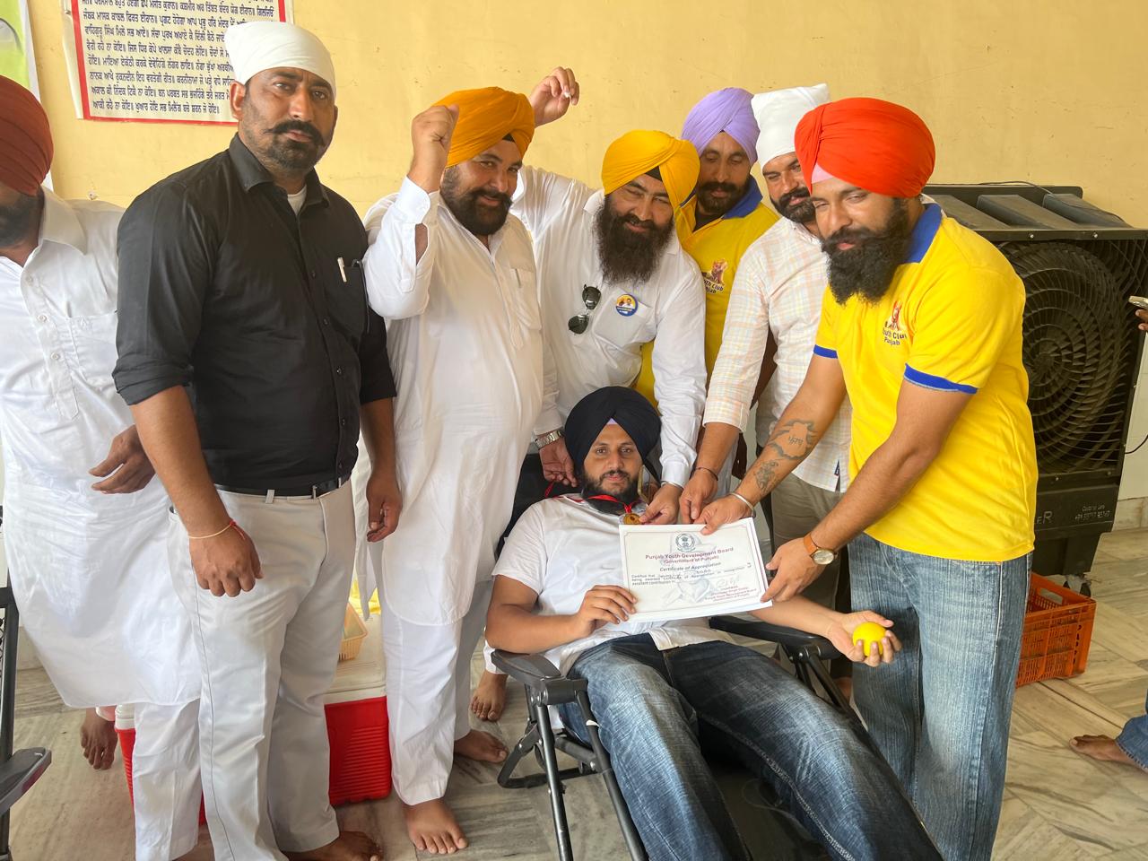 ਸ਼ਹੀਦ-ਏ-ਆਜ਼ਮ ਭਗਤ ਸਿੰਘ ਜੀ ਦੇ ਜਨਮ ਦਿਹਾੜੇ ਨੂੰ ਸਮਰਪਿਤ ਹਲਕਾ ਫਿਰੋਜ਼ਪੁਰ ਦਿਹਾਤੀ ਅਤੇ ਗੁਰੂਹਰਸਹਾਏ ਵਿੱਚ ਲਗਾਇਆ ਗਿਆ ਖੂਨਦਾਨ ਕੈਂਪ